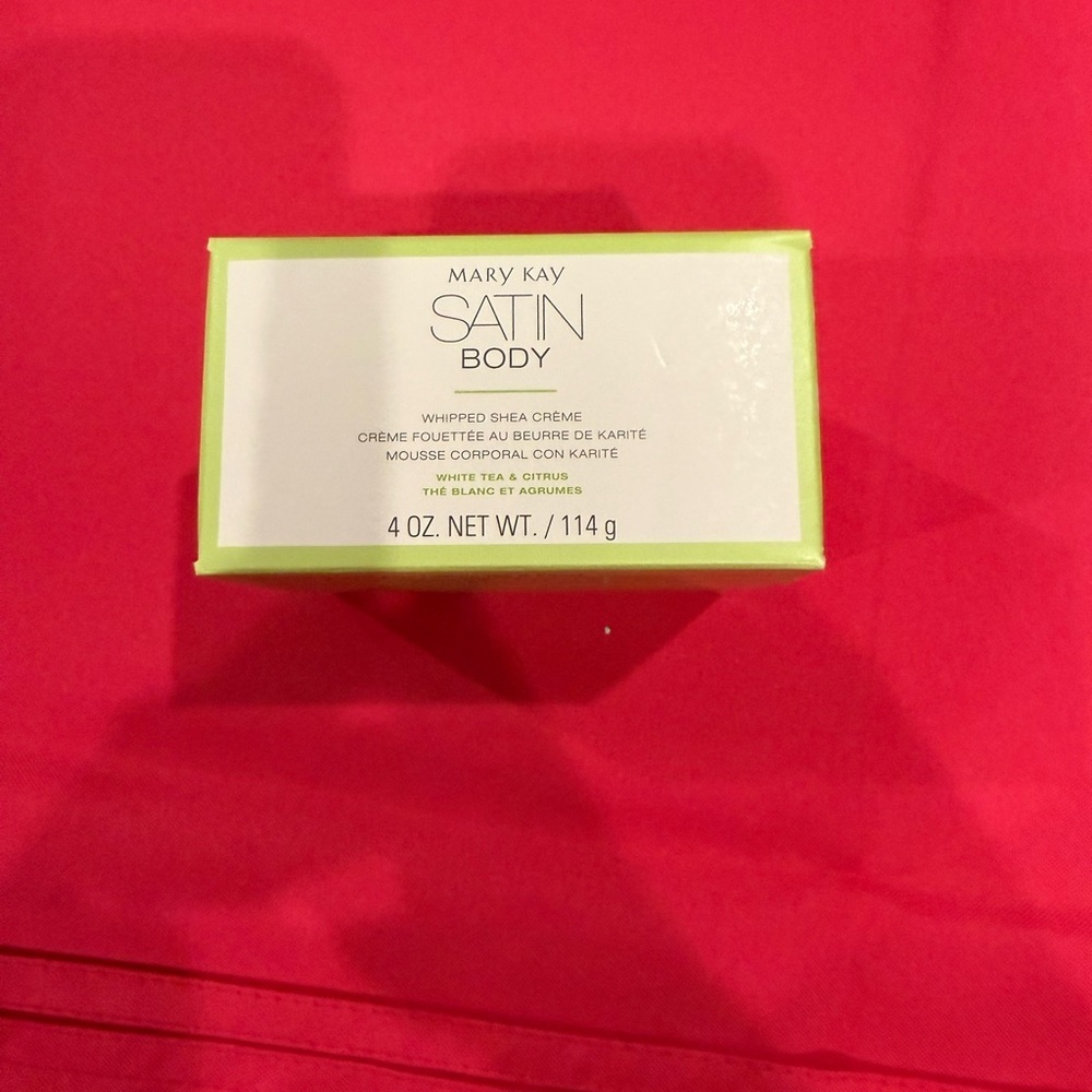 Mary Kay Satin Body Whipped Shea Crème White Tea & Citrus 4 oz NEW
